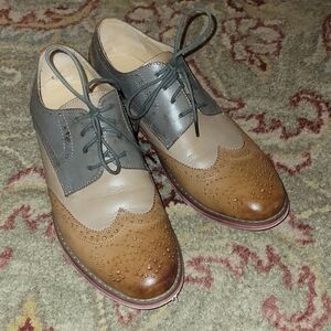 Women's Tan And Gray Blue Leather Wing Tips 8.5